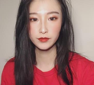 attention！真人出镜的韩式隆鼻前后比较图，不说肯定以为是两个人
