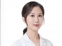 【全新】2021国内高级修复双眼皮专家排名盘点，王晓亚、李燕等医生都是闻名的医生！
