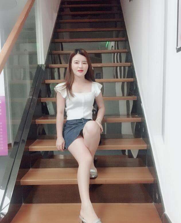 北京英煌整形郝斌的吸脂多少钱？案例和口碑好不好？