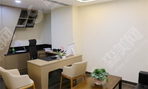 呼和浩特市华医医疗美容