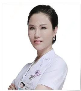 成都华美整形医院隆鼻果前后！医院口碑&专家简介，内附相关价格表