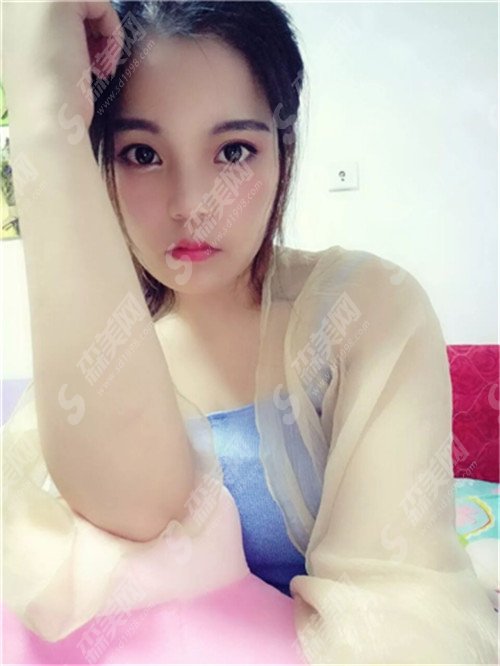 清远市人民医院口腔科深了解，附院内整形专家介绍和整形专家